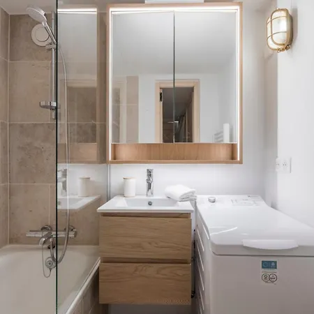 Renovated Duplex With A Balcony And Parking Space